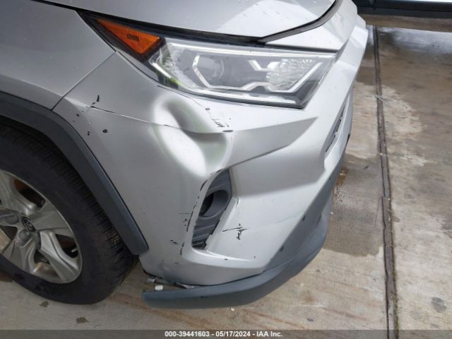 2T3RWRFV6KW038196 Toyota Rav4 Hybrid Xle