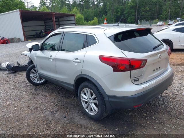 JN1BJ1CP0JW500679 Nissan Rogue Sport Sv