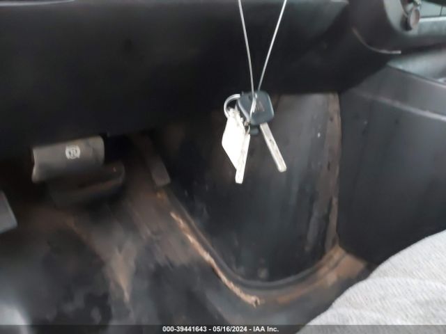 1GTW7AFF8G1903105 GMC Savana 2500 Work Van