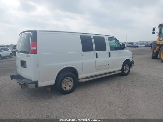 1GTW7AFF8G1903105 GMC Savana 2500 Work Van