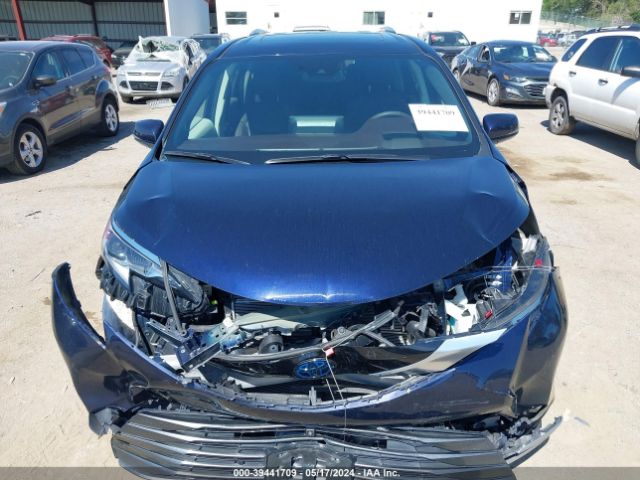 5TDESKFC1NS062251 Toyota Sienna Platinum