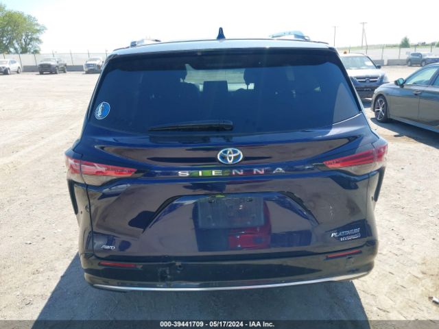 5TDESKFC1NS062251 Toyota Sienna Platinum