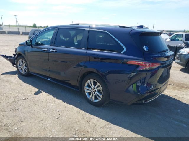 5TDESKFC1NS062251 Toyota Sienna Platinum