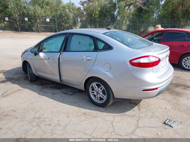 Ford FIESTA SE 2017 3FADP4BJ3HM159670 Image 3