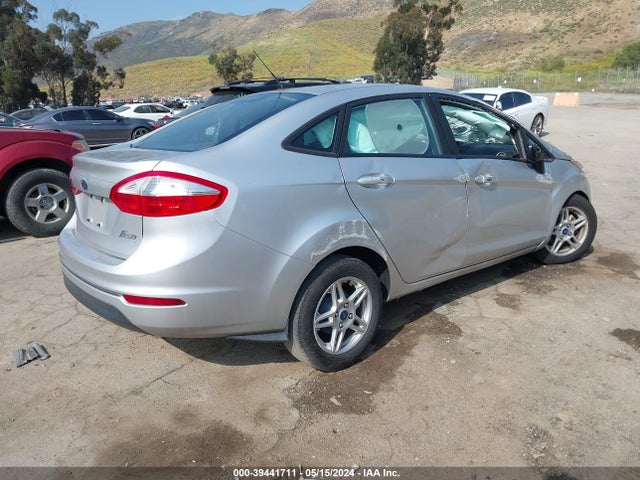 Ford FIESTA SE 2017 3FADP4BJ3HM159670 Image 4