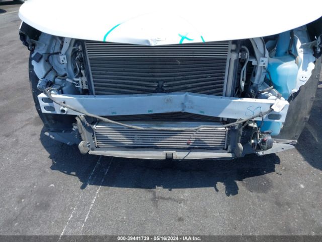 3GNAXKEV0KL345333 Chevrolet EQUINOX LT
