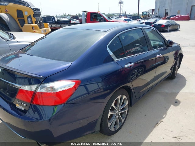 Honda Accord Sport 2015 1HGCR2F51FA142640 Image 4