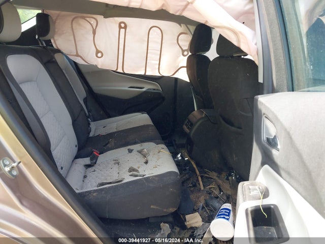 Chevrolet EQUINOX LS 2018 2GNAXHEVXJ6272736 Image 8