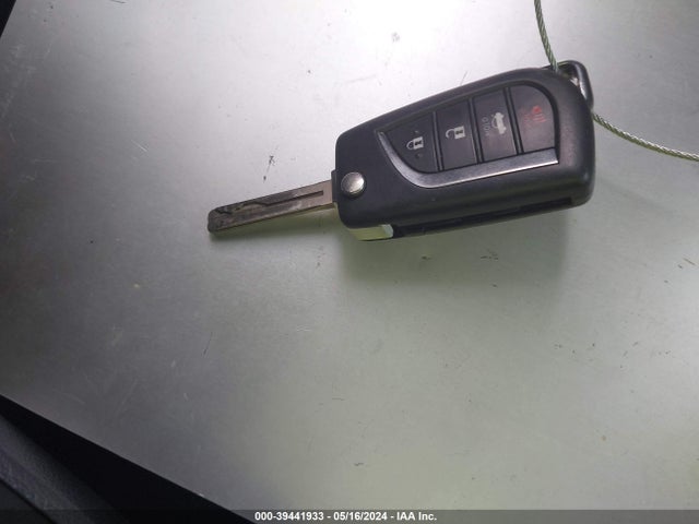 Toyota CAMRY LE 2021 4T1C11AK8MU577613 Image 11