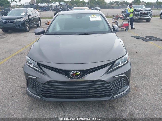 Toyota CAMRY LE 2021 4T1C11AK8MU577613 Image 13
