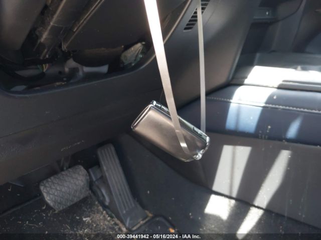 3MVDMAAL9MM215494 Mazda Cx-30 2.5 S
