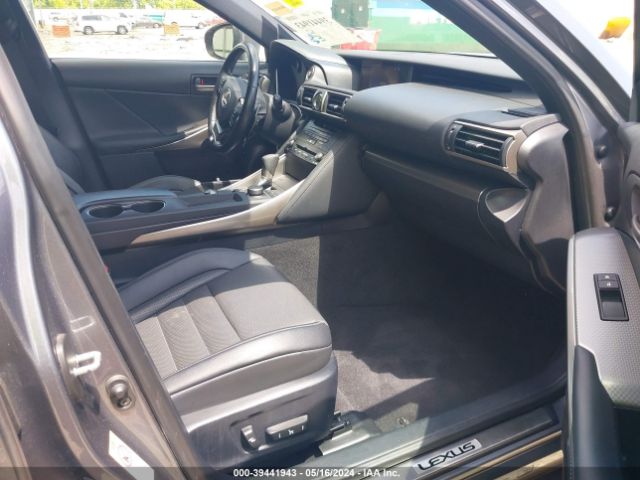 JTHBA1D26J5071035 Lexus IS 300