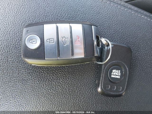 5XXGU4L36HG137194 KIA OPTIMA EX
