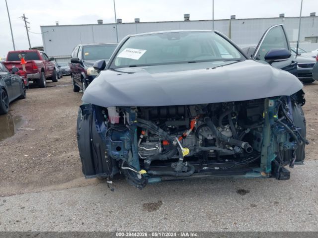 4T1F31AK1NU034015 Toyota Camry Xle Hybrid