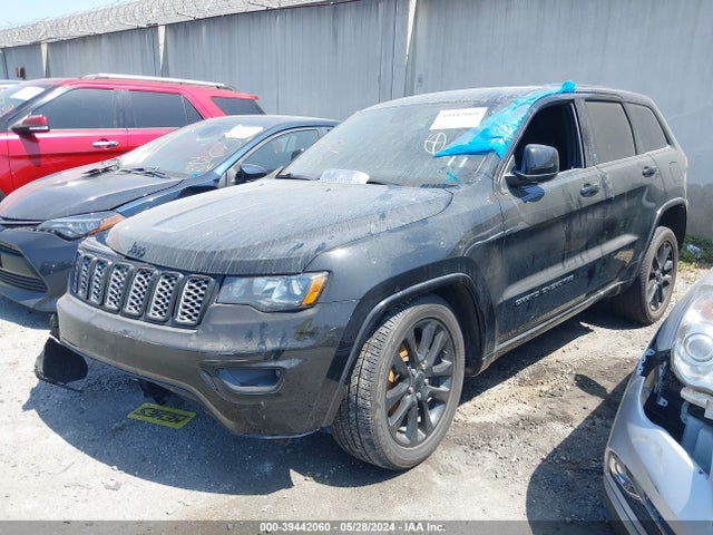 1C4RJEAG9HC745773 Jeep Grand Cherokee Altitude 4x2