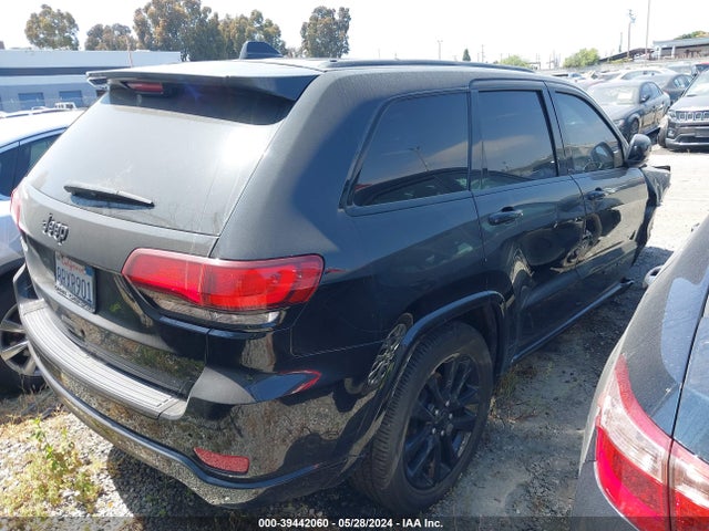 1C4RJEAG9HC745773 Jeep Grand Cherokee Altitude 4x2
