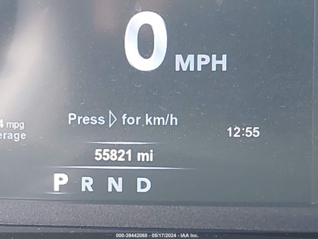 1C6RR7NT3HS661375 RAM 1500 Laramie  4x4 5'7 Box