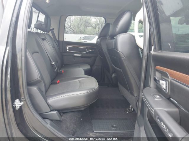 1C6RR7NT3HS661375 RAM 1500 Laramie  4x4 5'7 Box