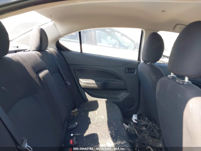 ML32F3FJ0KHF16989 Mitsubishi Mirage G4 Es