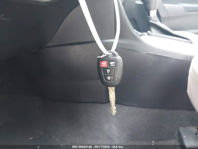 Toyota COROLLA LE 2015 2T1BURHE8FC323177 Image 11