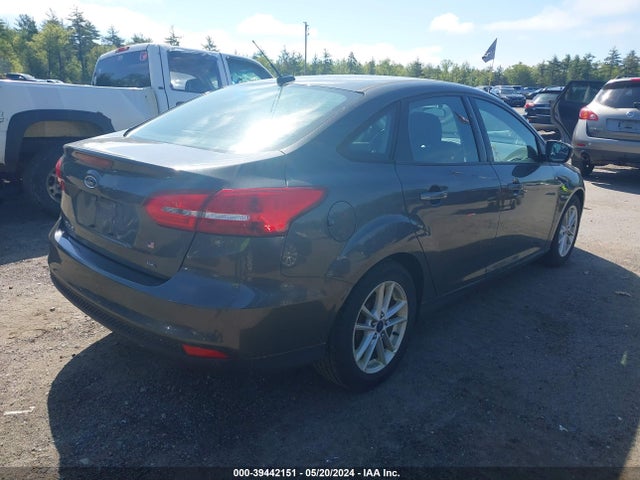 Ford FOCUS SE 2015 1FADP3F27FL283842 Image 4
