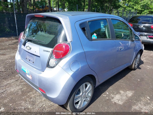 Chevrolet Spark Ls Auto 2014 KL8CB6S92EC463312 Image 4