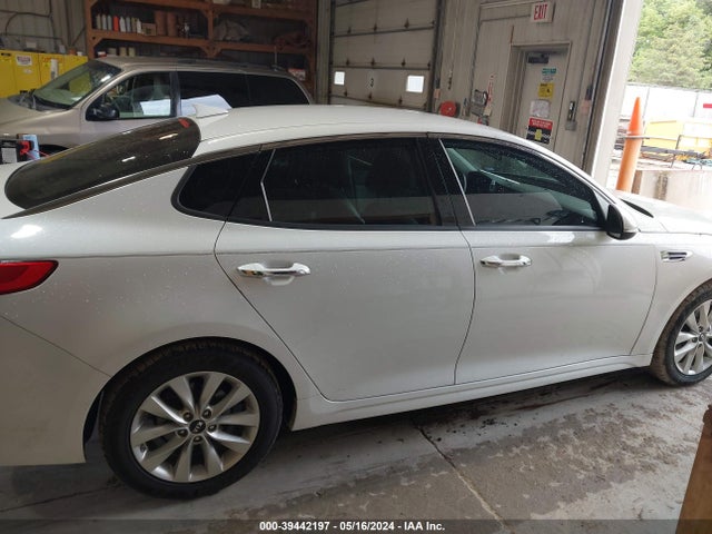 KIA OPTIMA EX 2018 5XXGU4L32JG227061 Image 14