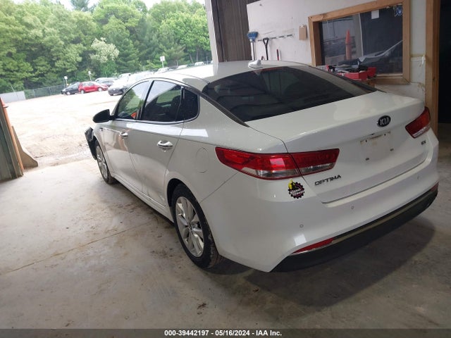 KIA OPTIMA EX 2018 5XXGU4L32JG227061 Image 3