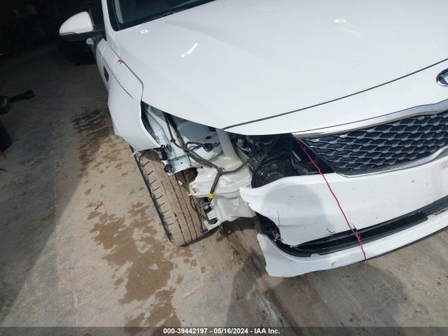 KIA OPTIMA EX 2018 5XXGU4L32JG227061 Image 6