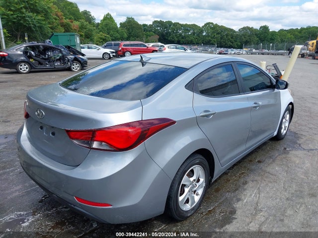 Hyundai ELANTRA SE 2015 5NPDH4AE1FH580253 Image 4