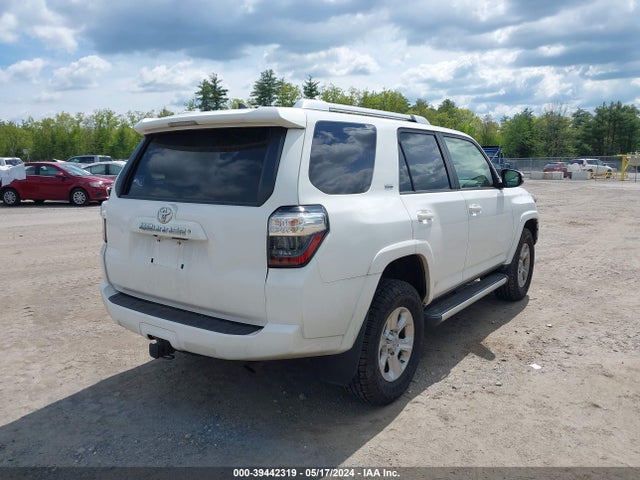 Toyota 4runner Sr5 Premium 2015 JTEBU5JRXF5221233 Image 4