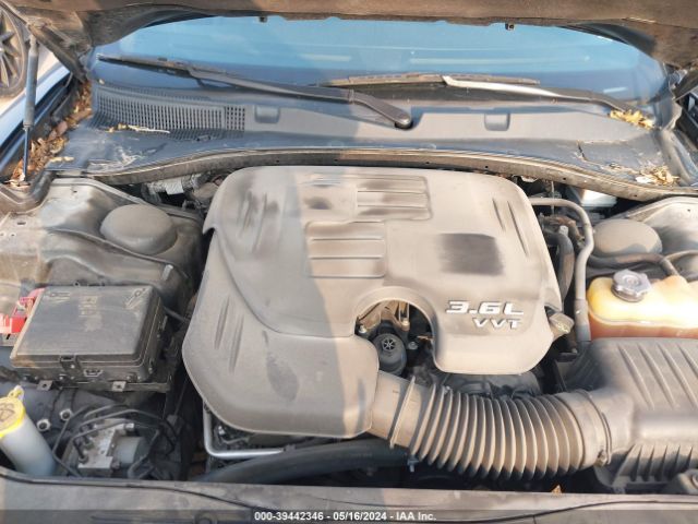 2C3CDXHG9JH156552 Dodge Charger Sxt Plus Rwd