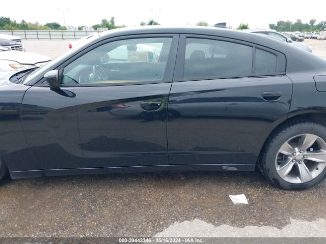 2C3CDXHG9JH156552 Dodge Charger Sxt Plus Rwd