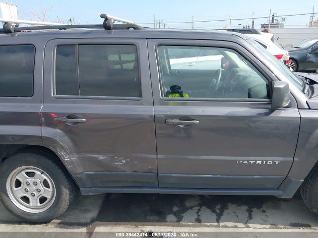 1C4NJPBAXHD140515 Jeep Patriot Sport Fwd