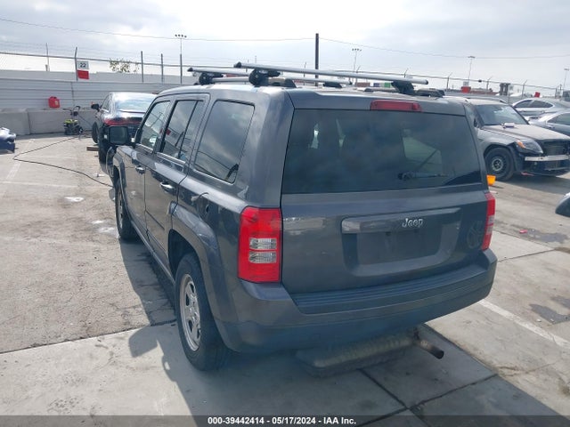 1C4NJPBAXHD140515 Jeep Patriot Sport Fwd