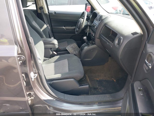 1C4NJPBAXHD140515 Jeep Patriot Sport Fwd