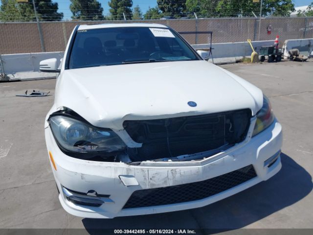 WDDGF4HB8EA932349 Mercedes-Benz C 250 Luxury/sport