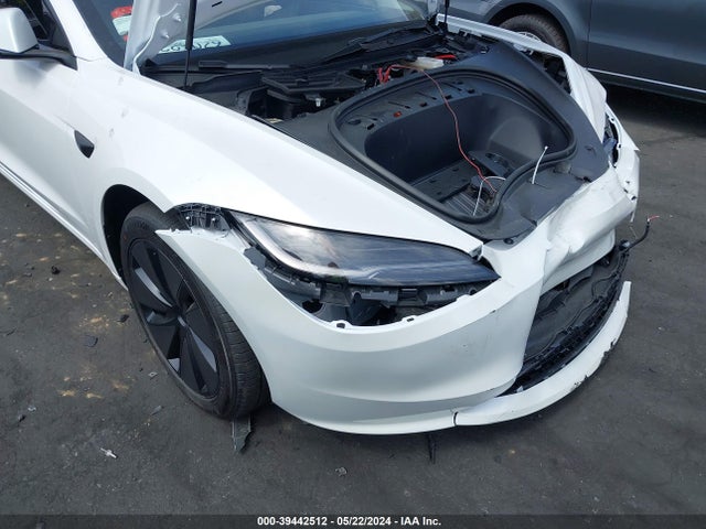 Tesla Model 3 Rear-wheel Drive 2024 5YJ3E1EA6RF745355 Image 20