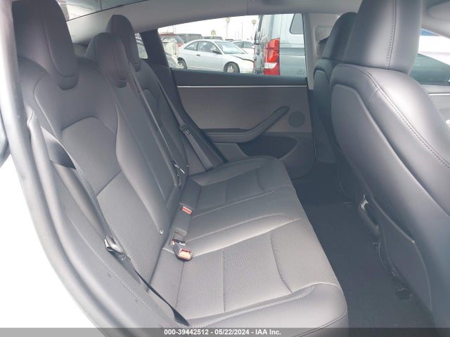 Tesla Model 3 Rear-wheel Drive 2024 5YJ3E1EA6RF745355 Image 8
