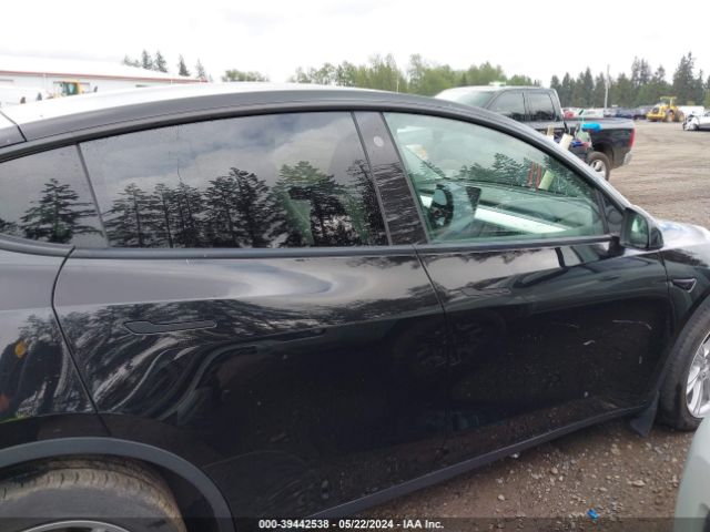 5YJYGDEE1MF216182 Tesla Model Y Long Range Dual Motor All-wheel Drive