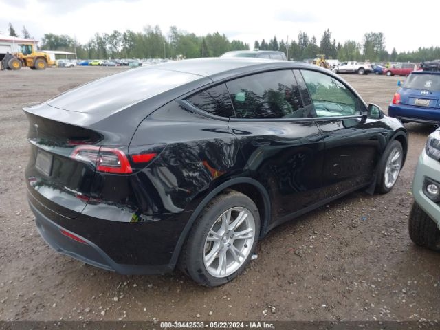 5YJYGDEE1MF216182 Tesla Model Y Long Range Dual Motor All-wheel Drive