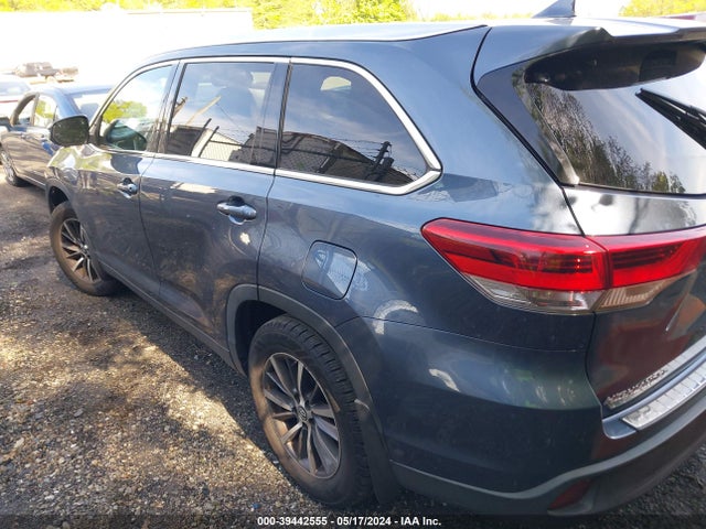 Toyota Highlander Xle 2019 5TDJZRFH4KS953824 Image 3