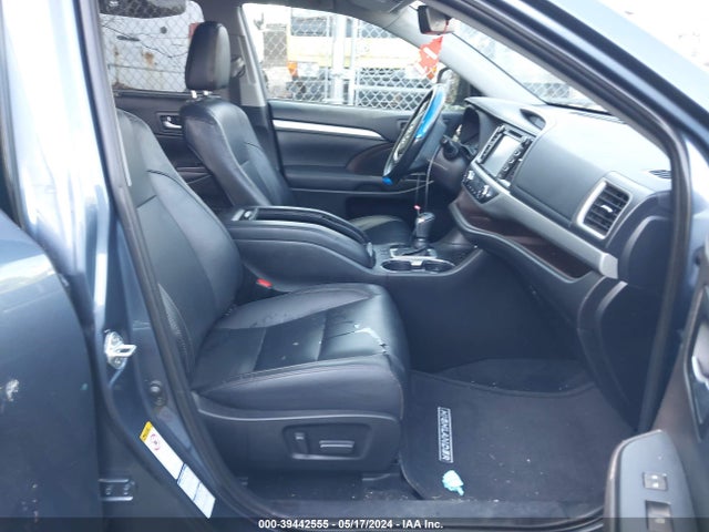 Toyota Highlander Xle 2019 5TDJZRFH4KS953824 Image 5