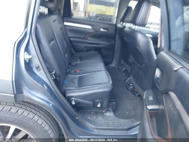 Toyota Highlander Xle 2019 5TDJZRFH4KS953824 Image 8