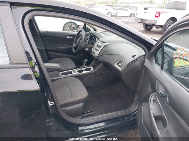 Chevrolet Cruze Ls Auto 2018 1G1BC5SM0J7209379 Image 5