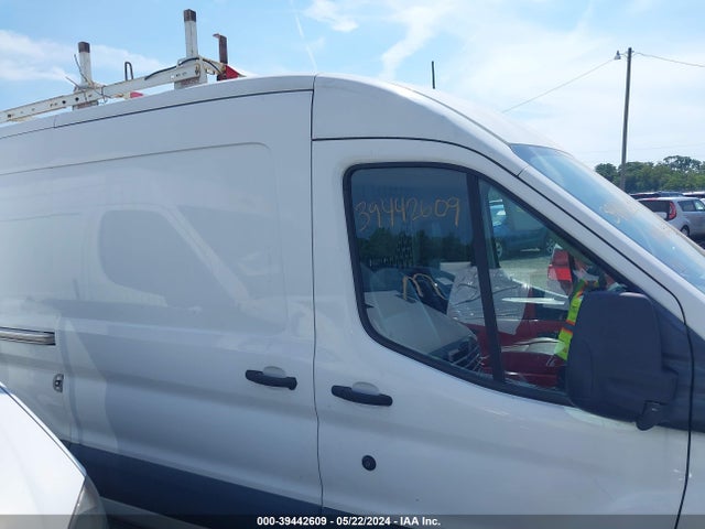 Ford Transit-150 2018 1FTYE1CM6JKA84162 Image 13