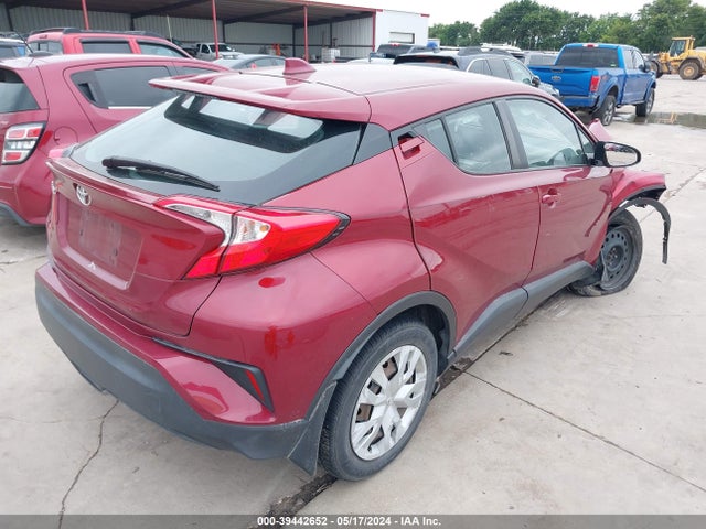 Toyota C-HR LE 2019 NMTKHMBX8KR090340 Image 4