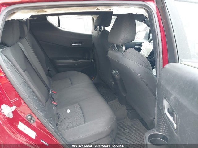 Toyota C-HR LE 2019 NMTKHMBX8KR090340 Image 8
