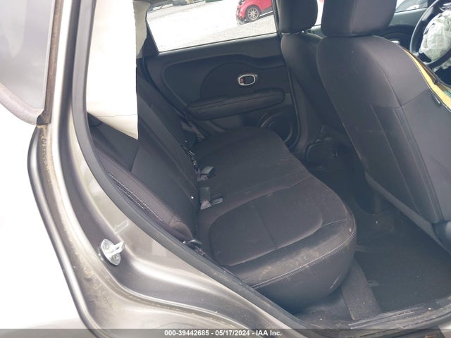 KIA Soul 2016 KNDJN2A2XG7330246 Image 8