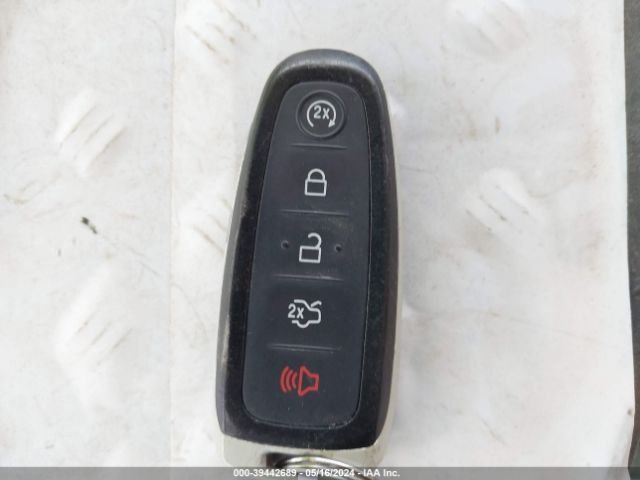 1FADP3N28JL283312 Ford Focus Titanium